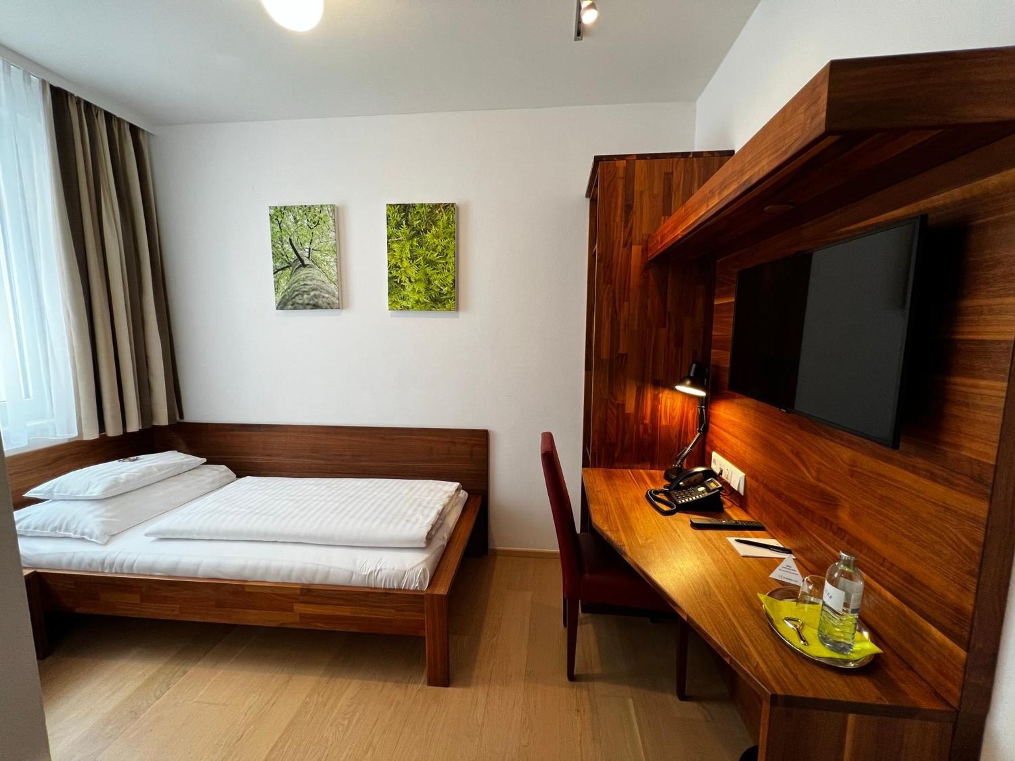 H+ Hotel Ried Ried im Innkreis Bagian luar foto