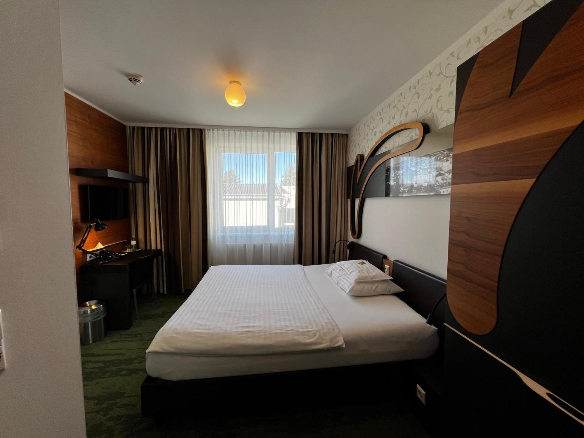 H+ Hotel Ried Ried im Innkreis Bagian luar foto