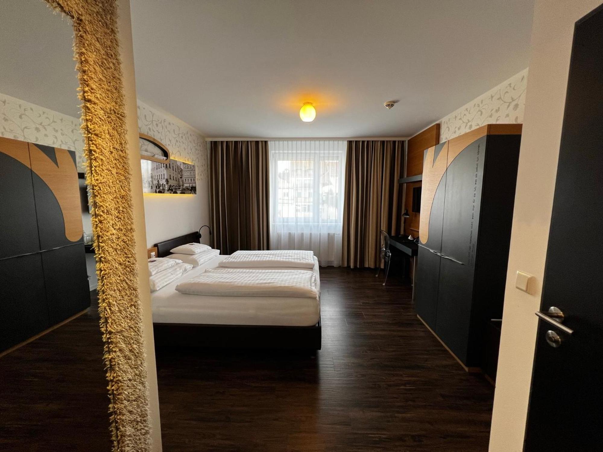 H+ Hotel Ried Ried im Innkreis Bagian luar foto