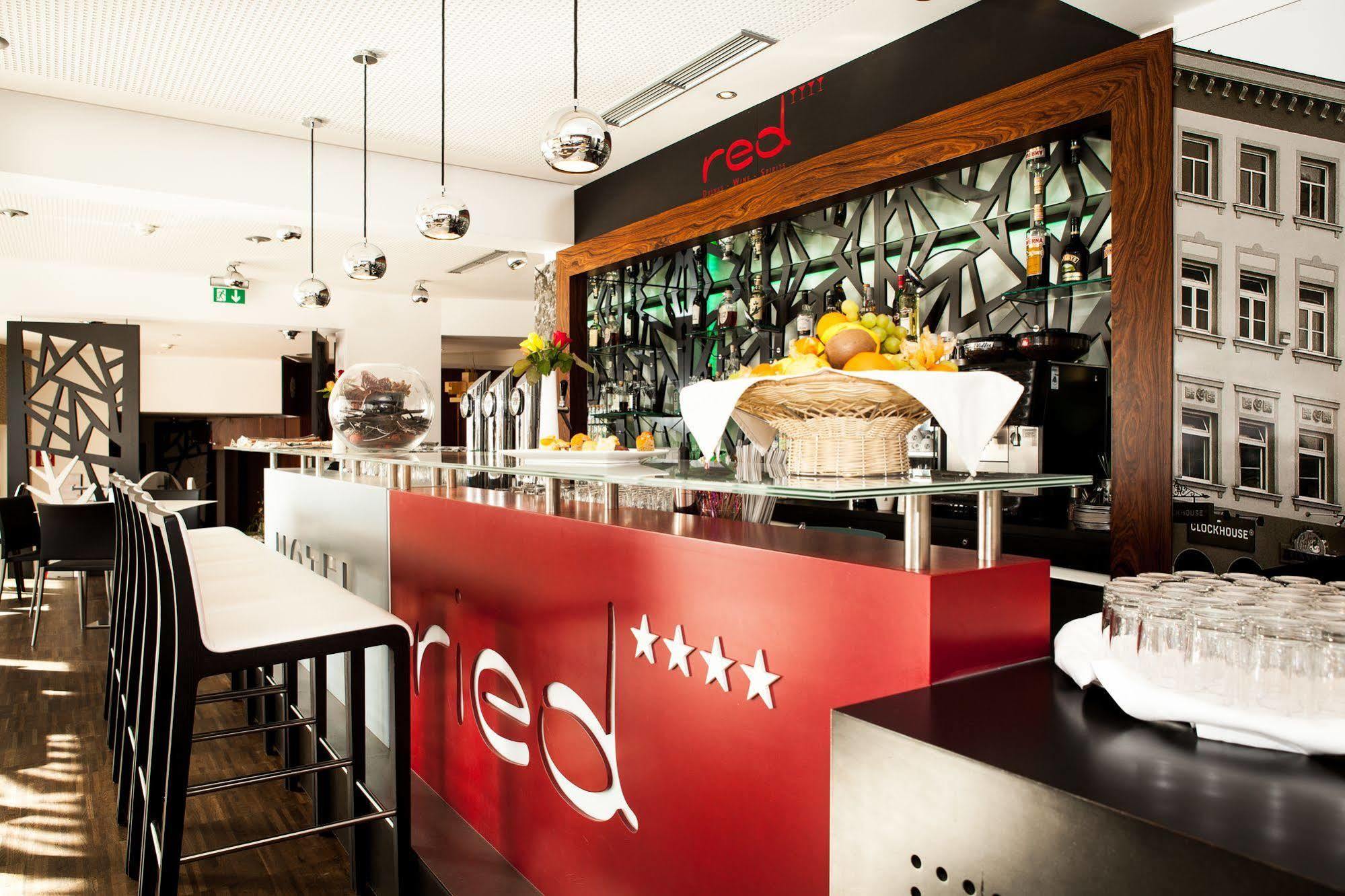 H+ Hotel Ried Ried im Innkreis Bagian luar foto