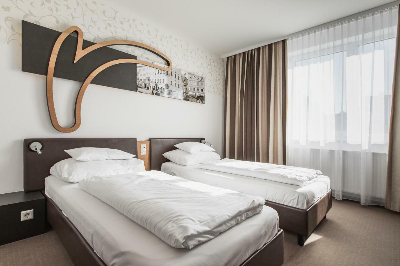 H+ Hotel Ried Ried im Innkreis Bagian luar foto