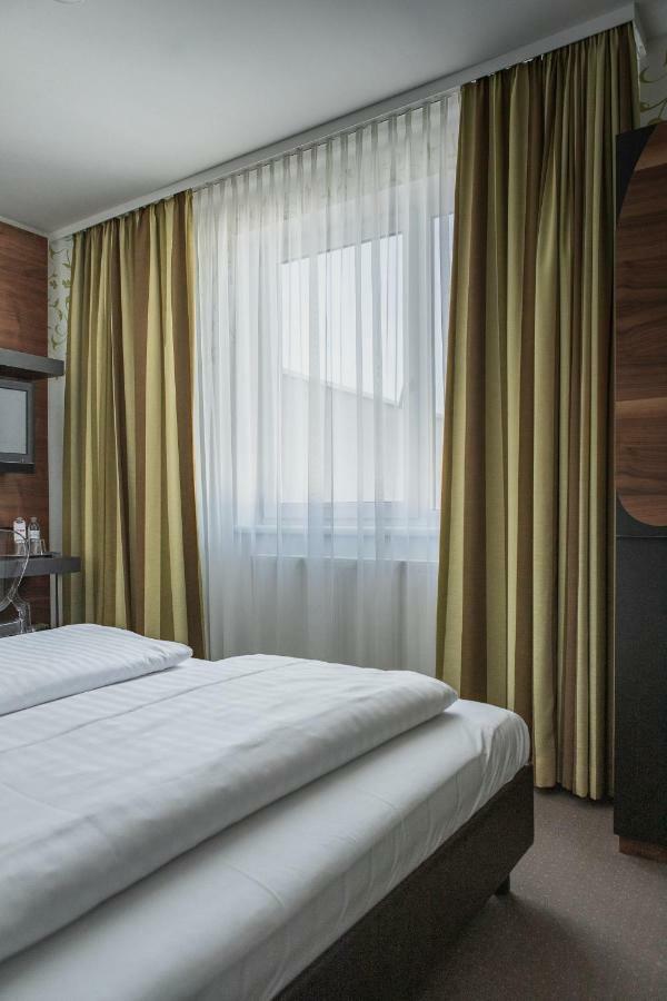 H+ Hotel Ried Ried im Innkreis Bagian luar foto